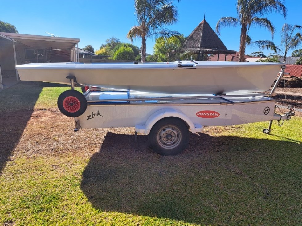 AUS SA /VIC 2724